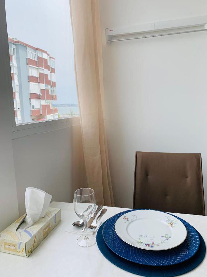 The Apartment Near The Beach In Oeiras Paco de Arcos Ngoại thất bức ảnh